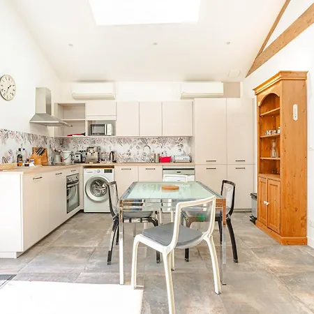 La Grange Hulotte Chaille-Les-Marais