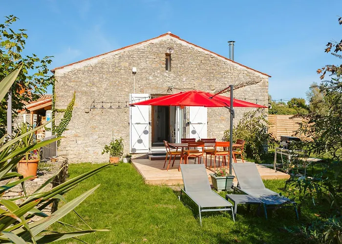 La Grange Hulotte Chaille-Les-Marais